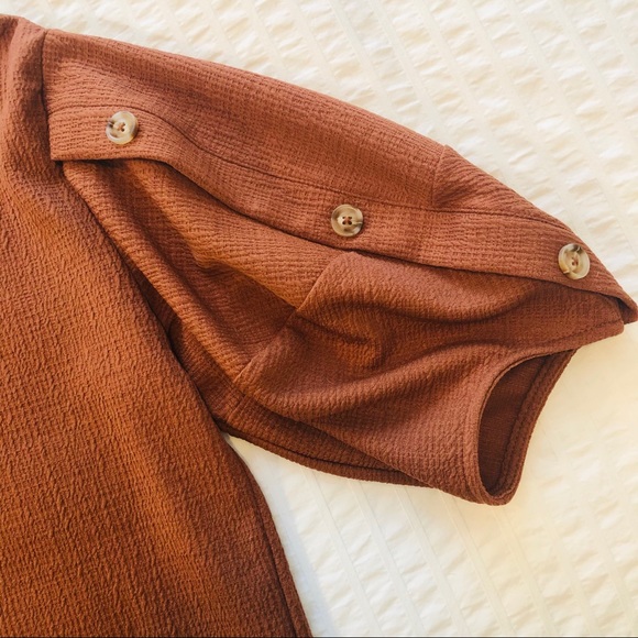 Anthropologie cognac colour puff sleeve button top - Picture 3 of 8